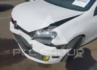 2013 Volkswagen GTI фото