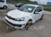 2013 Volkswagen GTI фото