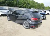 2013 Volkswagen GTI фото