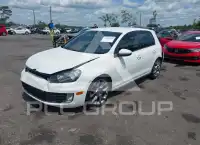 2013 Volkswagen GTI фото