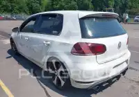 2013 Volkswagen GTI photo
