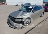 2013 Volkswagen Jetta photo