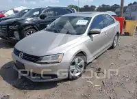 2013 Volkswagen Jetta photo