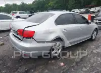 2013 Volkswagen Jetta photo