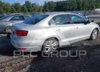 2013 Volkswagen Jetta фото