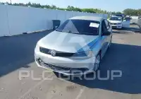 2013 Volkswagen Jetta photo