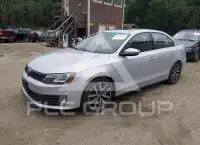 2013 Volkswagen Jetta photo