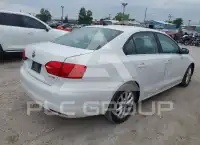 2013 Volkswagen Jetta photo