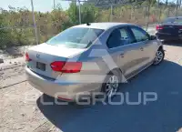 2013 Volkswagen Jetta photo