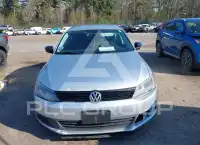 2013 Volkswagen Jetta photo