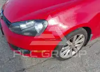2013 Volkswagen GOLF photo