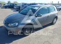 2013 Volkswagen GOLF photo