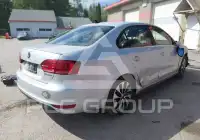 2013 Volkswagen Jetta photo