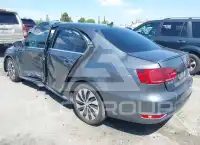 2013 Volkswagen Jetta photo