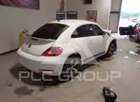 2013 Volkswagen BEETLE фото