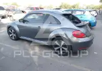 2013 Volkswagen BEETLE фото