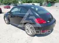 2013 Volkswagen BEETLE фото