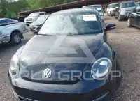 2013 Volkswagen BEETLE фото