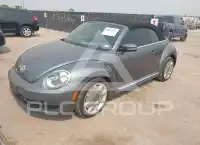 2013 Volkswagen BEETLE фото