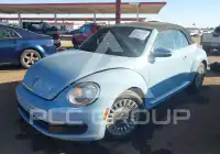 2013 Volkswagen BEETLE photo