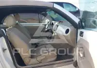 2013 Volkswagen BEETLE photo
