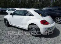 2013 Volkswagen BEETLE фото