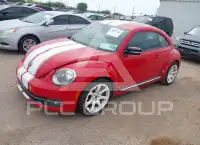 2013 Volkswagen BEETLE фото