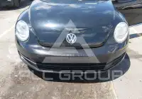 2013 Volkswagen BEETLE photo