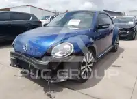 2013 Volkswagen BEETLE фото