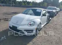 2013 Volkswagen BEETLE фото