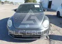 2013 Volkswagen BEETLE фото