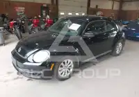2013 Volkswagen BEETLE фото