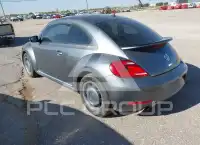 2013 Volkswagen BEETLE фото