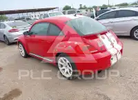 2013 Volkswagen BEETLE фото