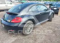 2013 Volkswagen BEETLE фото