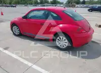 2013 Volkswagen BEETLE photo