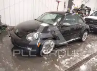 2013 Volkswagen BEETLE фото