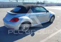 2013 Volkswagen BEETLE фото