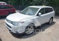 2014 Mitsubishi OUTLANDER photo