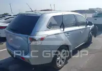 2014 Mitsubishi OUTLANDER photo