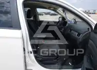 2014 Mitsubishi OUTLANDER photo