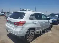 2014 Mitsubishi OUTLANDER photo