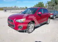2014 Mitsubishi OUTLANDER photo