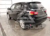 2014 Mitsubishi OUTLANDER photo