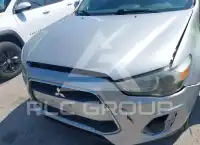 2014 Mitsubishi OUTLANDER photo