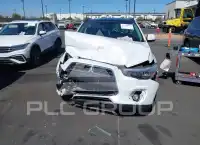 2014 Mitsubishi OUTLANDER фото
