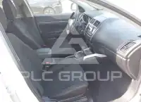 2014 Mitsubishi OUTLANDER фото