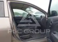 2014 Nissan VERSA фото