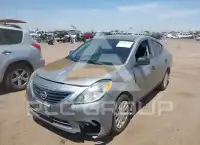 2014 Nissan VERSA фото