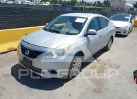 2014 Nissan VERSA фото